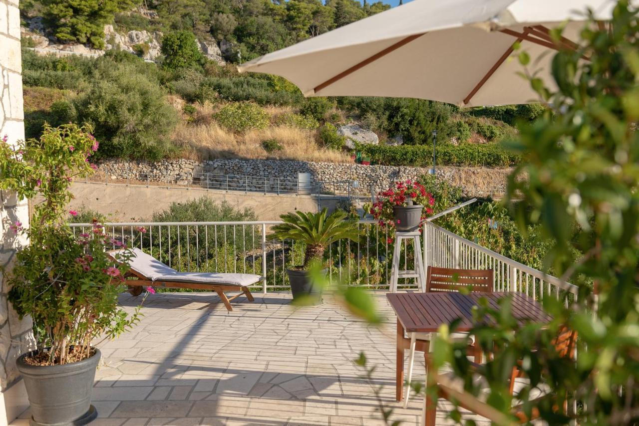 Apartments Olive Tree Hvar Town Exterior photo