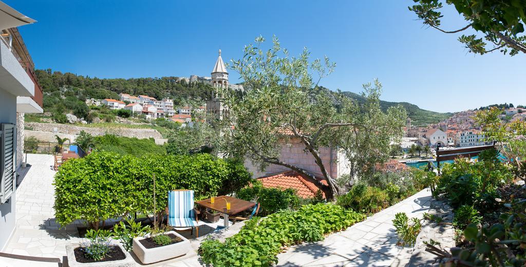 Apartments Olive Tree Hvar Town Exterior photo
