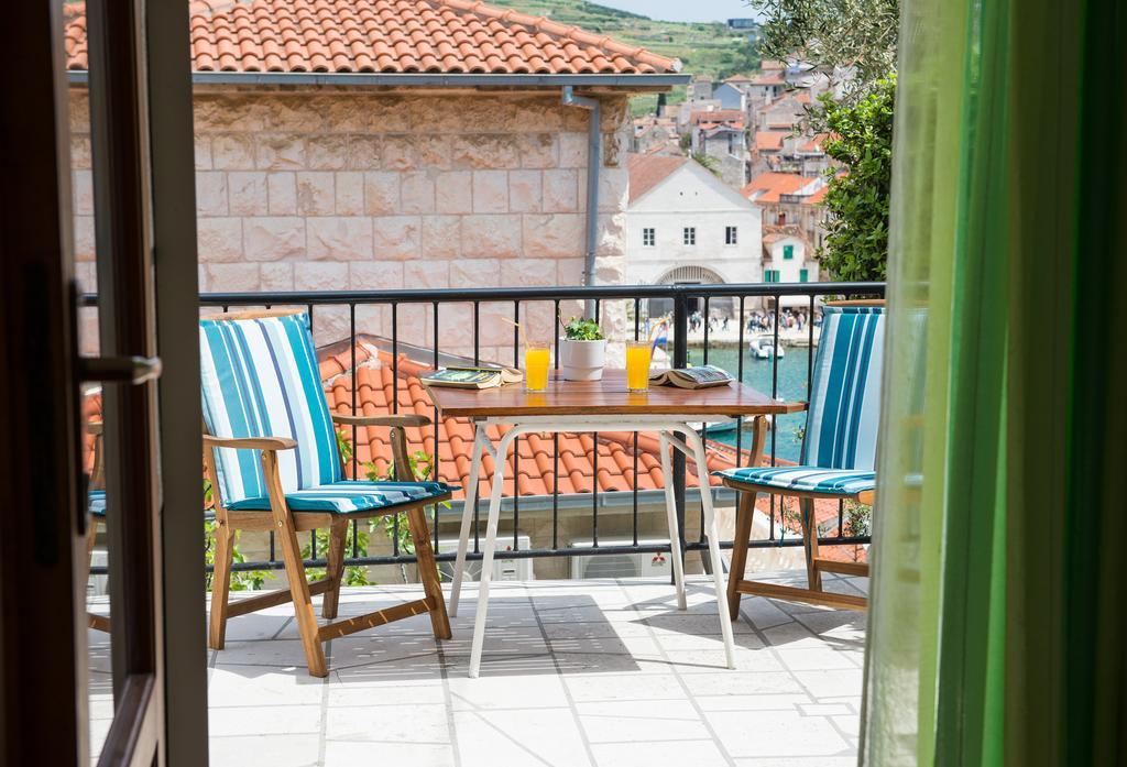 Apartments Olive Tree Hvar Town Exterior photo